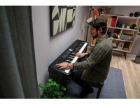 <b>Roland FP-E50 com móvel original Roland KSFE50-BK e pedal sustain Roland DP-10incluídos</b> <b>Roland FP-E50 com móvel original Roland KSFE50-BK e pedal sustain Roland DP-10incluídos</b>